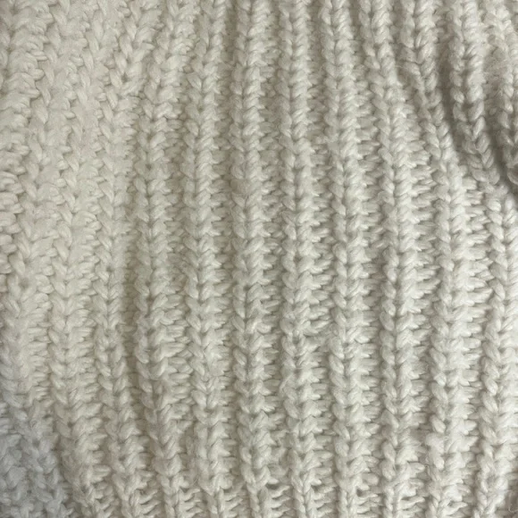 H&M Cream Ribbed Knit Sweater - Picture 4 of 4